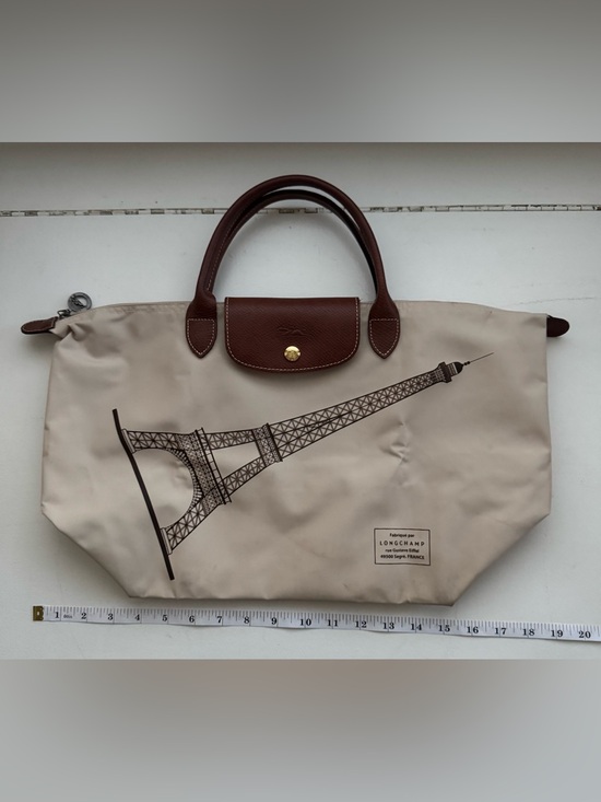 Longchamp Handbags - Longchamp Limited Edition Eiffel Tower Le Pliage